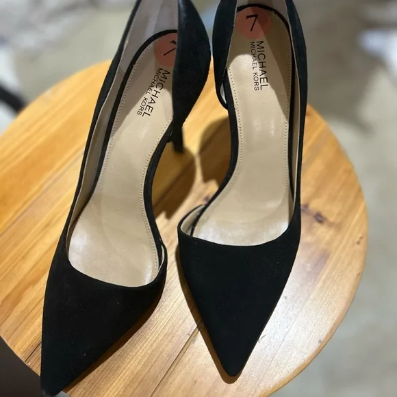 Michael Kors Black Suede Pointed-Toe Heels - Picture 1 of 6